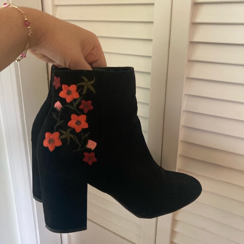 Black Floral Boots